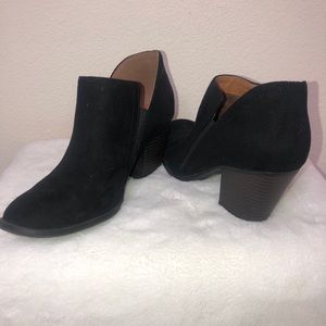 Black booties.